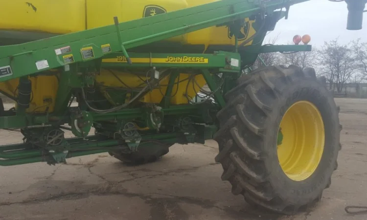 Бункер пневмоприцеп John Deere 1910 на продажу - фото № 6