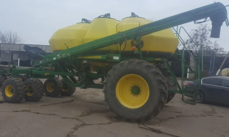 Бункер пневмоприцеп John Deere 1910 на продажу - фото № 2
