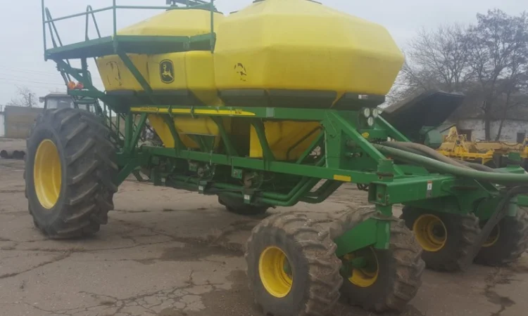 Бункер пневмоприцеп John Deere 1910 на продажу - фото № 4