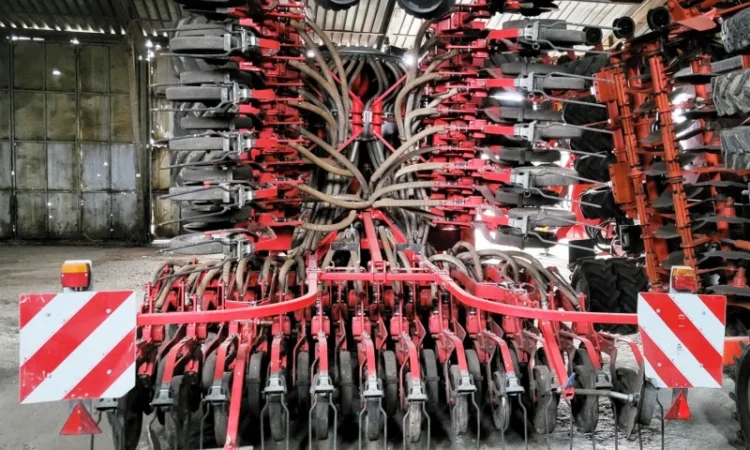 Посівний комплекс Pottinger Terrasem C6 Artis - фото № 6