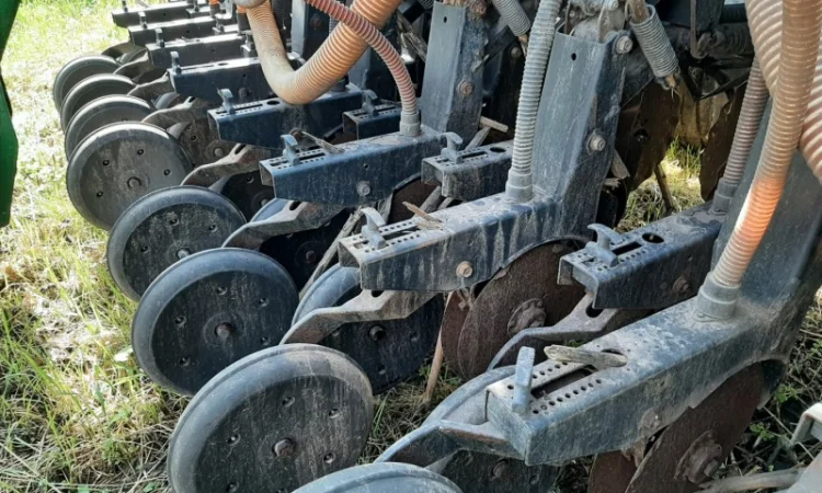 Посівний комплекс Great Plains NTA 3510 з бункером ADC 2220 у продажу - фото № 7