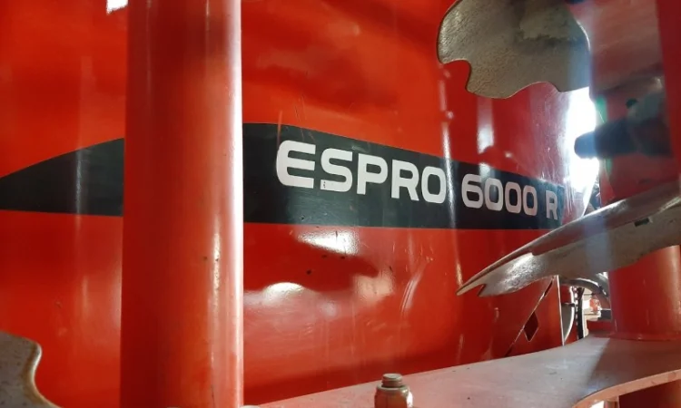 Посівний комплекс Kuhn Espro 6000 R - фото № 6