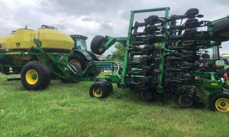 Посівний комплекс John Deere 1890 (бункер 1910) - фото № 1