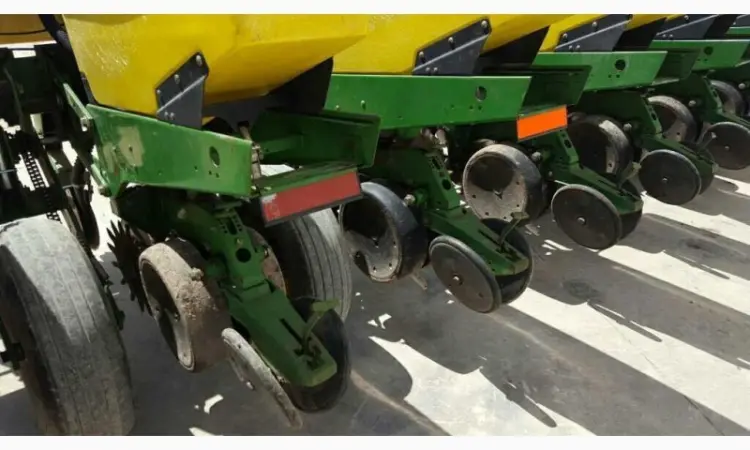 Пневматическая Сеялка пропашная John Deere 1750 8 рядная с No-Til - фото № 4