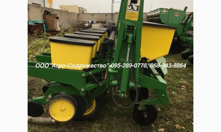 В наличии Сеялка Пропашная пневматическа John Deere 7200 из США-8 рядная из США - фото № 3