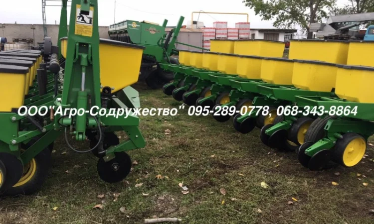 Сеялка пропашная John Deere Джон Дир 7000 8 рядная кап. ремонт из США - фото № 1