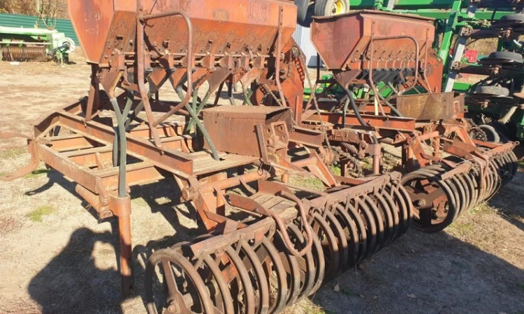 Сеялка зерновая стерневая СЗС-2, 1 б/у - фото № 5