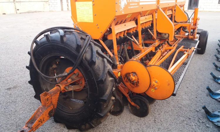 Продам Сеялка зерновая СЗФ-5400-6 V Favorit сзф-5.4 фаворит 2018 год - фото № 4