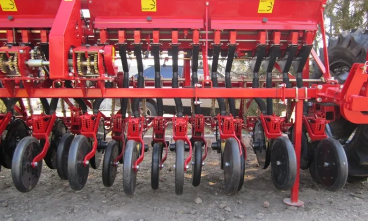 Сеялка зернотуковая СЗ 3, 6 ДЕМЕТРА - фото № 9