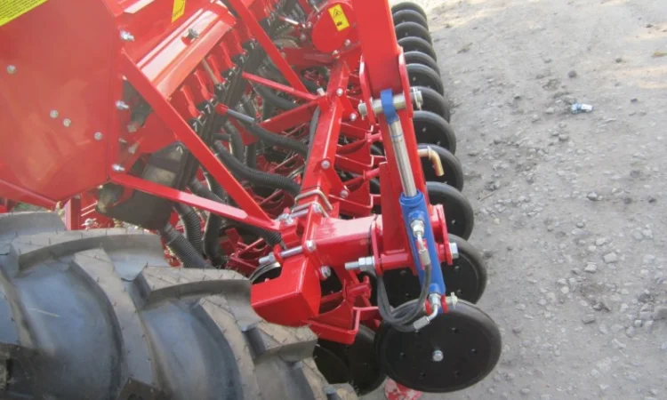 Сеялка зернотуковая СЗ 3, 6 ДЕМЕТРА - фото № 13