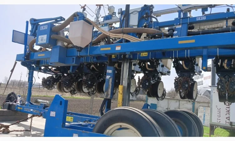 Сівалка Kinze 8/70 (Кінзе) рама Interplant 3500 ДЕМО! 230 га ПОВОРОТНА РАМА - фото № 2