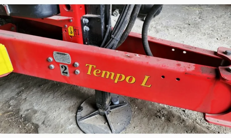 Сівалка точного висіву пневматична Väderstad Tempo L 16 - фото № 5