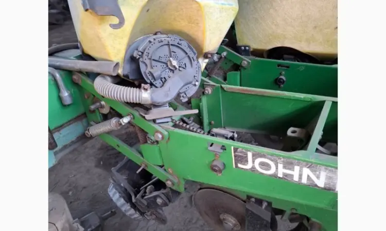 Сівалка просапна John Deere 7200/12 рядна пневма - фото № 2