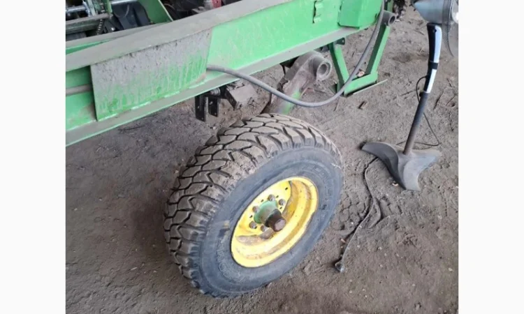 Сівалка просапна John Deere 7200/12 рядна пневма - фото № 5