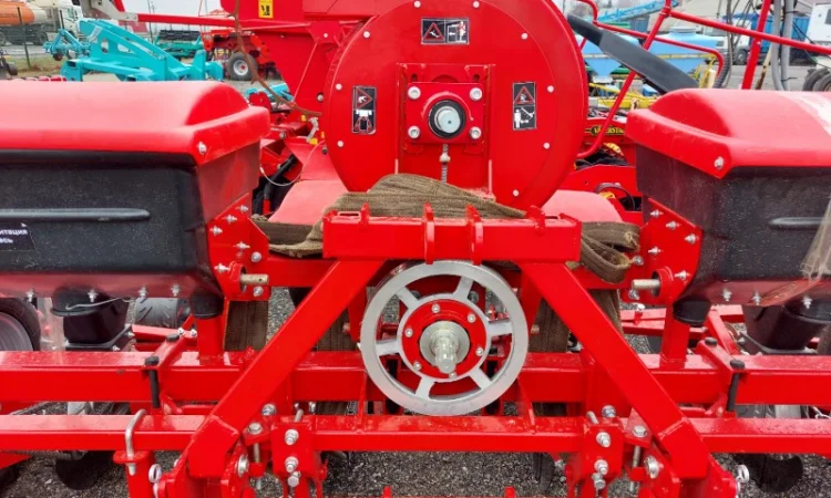 Сівалка просапна УПС-8 - фото № 4