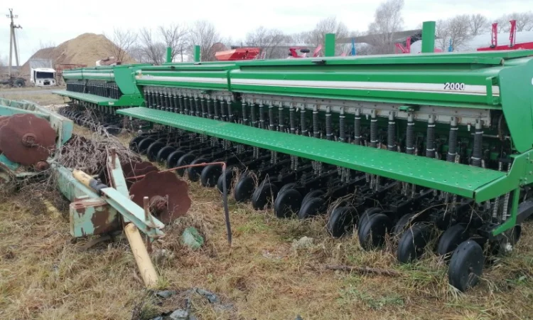 Great Plains CPH-2000 6 метрів - фото № 1