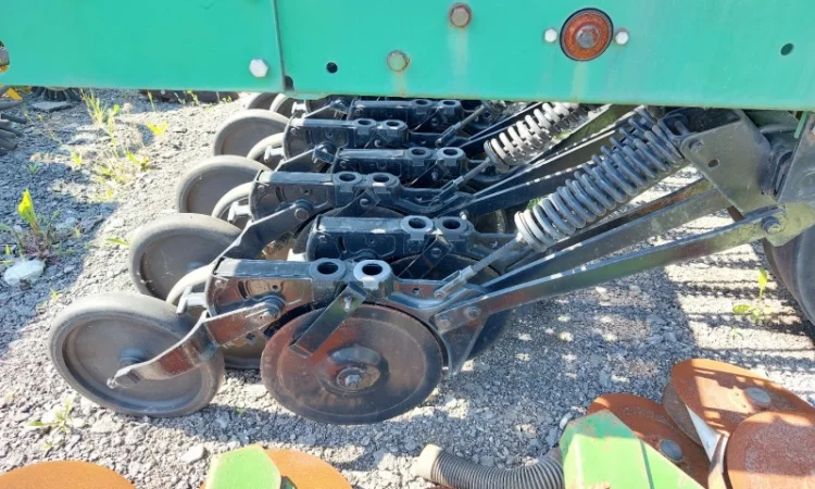 Продам зернову сівалку John Deere 455 модель 9.1 метра - фото № 3