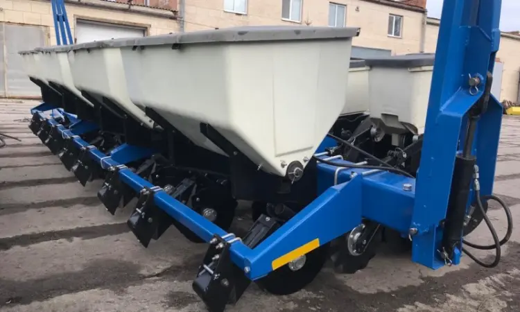 Сівалка пропашна Kinze 3000 - фото № 5