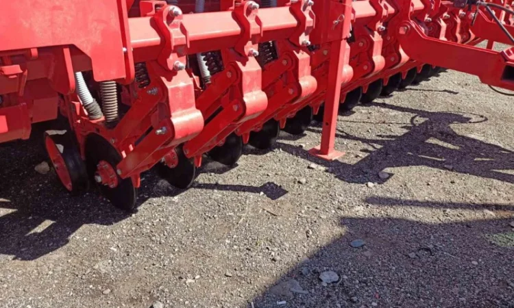 Продам сеялку зерновую Kuhn Sdm 2227/29 - фото № 4