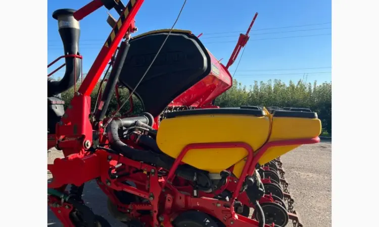 Причіпна сівалка Vaderstad Tempo F8 - фото № 17