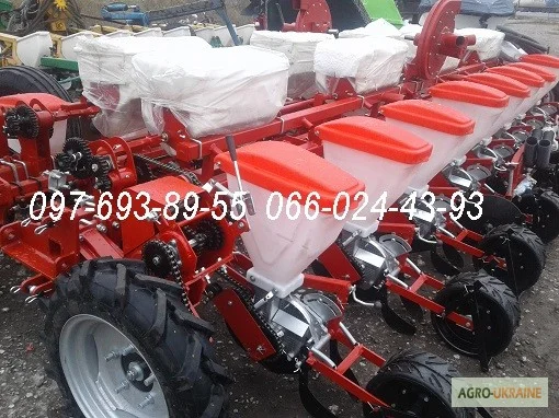 Сеялка УПС 8 для высева пропашных культур - фото № 1