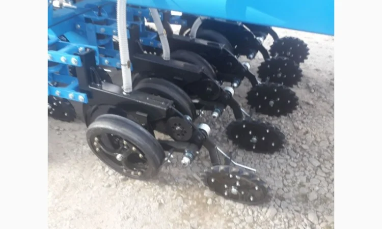 Сівалка пневматична зернова прямого висіву Ремсинтез СІЧ 4 PRO No-Till (Ноу-Тилл) - фото № 5