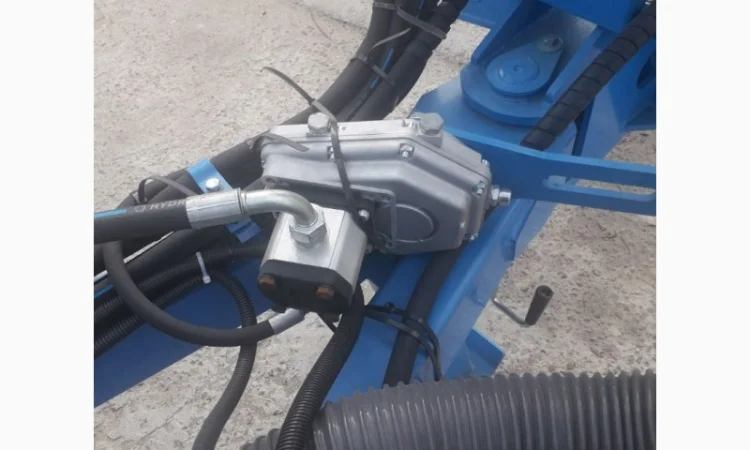 Сівалка пневматична зернова прямого висіву Ремсинтез СІЧ 4 PRO No-Till (Ноу-Тилл) - фото № 9