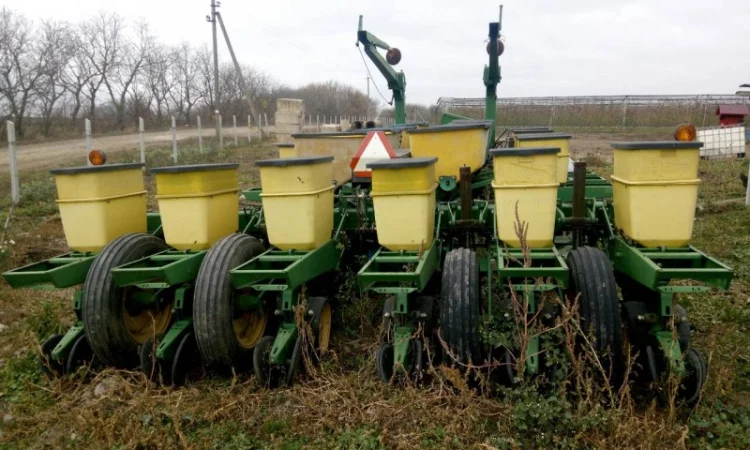 Сівалка John Deere 7000 продаж по секціям (комп'ютер, маркери) - фото № 1