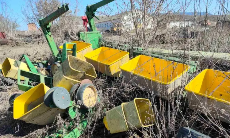 Сівалка John Deere 7000 (продаж секцій попарно). ЗАПЧАСТИНИ - фото № 1