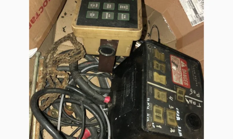 Сівалка John Deere 7000 продаж по секціям (комп'ютер, маркери) - фото № 8