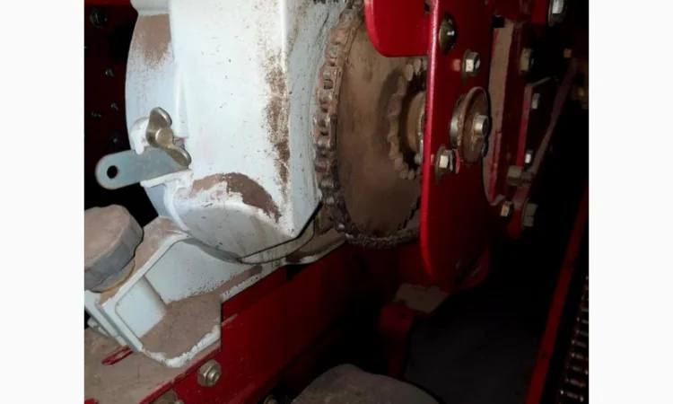 Сеялка пропашная 8-ми рядная CHALLENGER 8108 - фото № 4