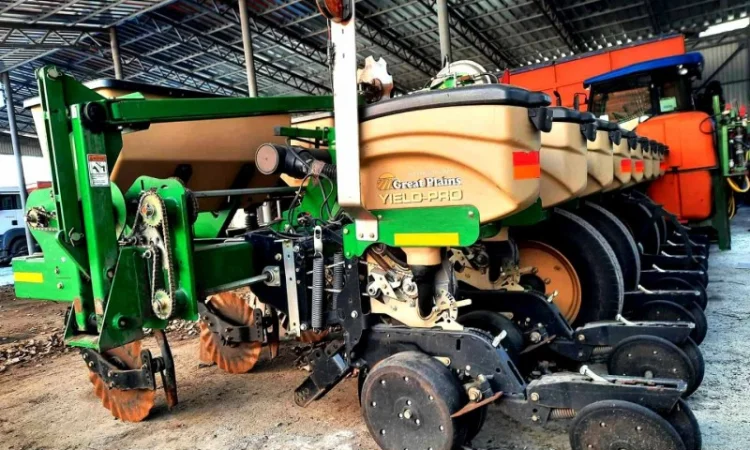 Сівалка пропашна точного висіву Great Plains YP825A-0870 - фото № 1