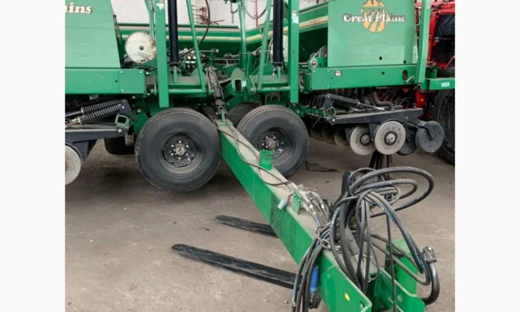 Сеялка зерновая Great Plains 3S-3000F - фото № 1