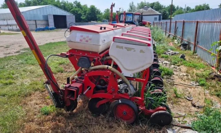 Пневматична просапна сівалка Planter D8 Agromaster дискова - фото № 2