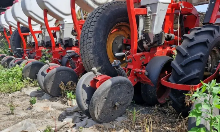 Пневматична просапна сівалка Planter D8 Agromaster дискова - фото № 9