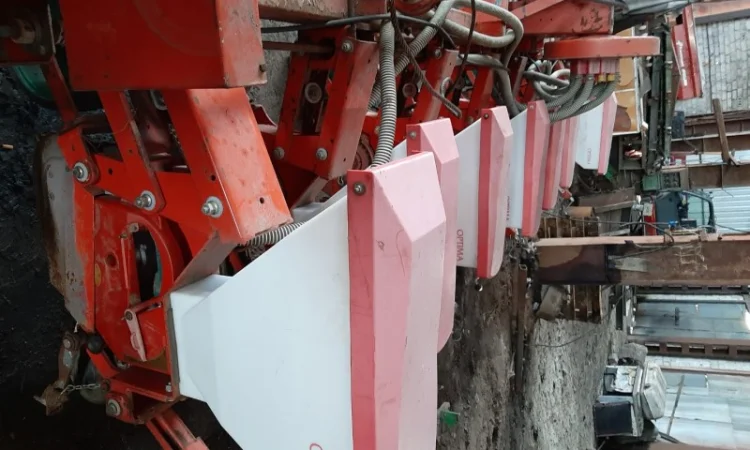 Сеялка пропашная Kverneland Optima 8-рядная - фото № 5