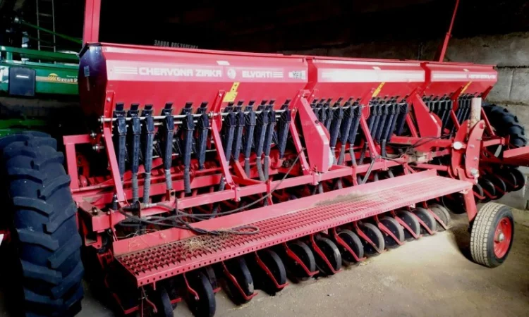 Сівалка зернова СЗ 5.4 Astra Nova Червона зірка 2015 рік - фото № 1