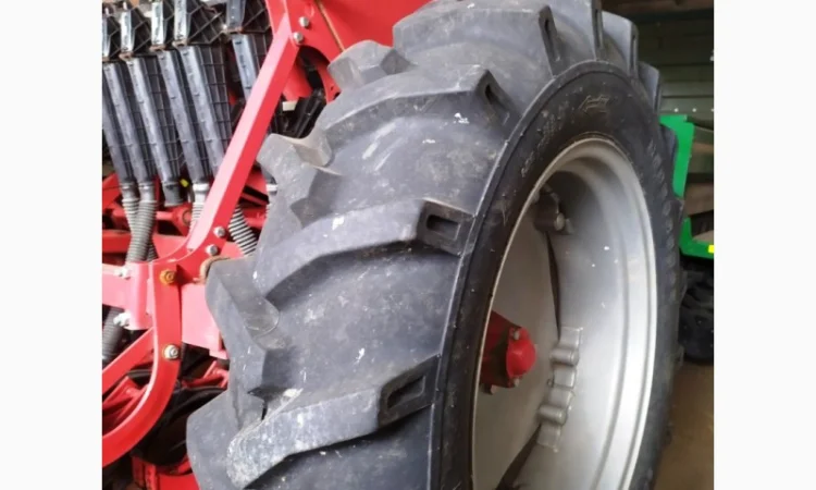 Сівалка зернова СЗ 5.4 Astra Nova Червона зірка 2015 рік - фото № 3