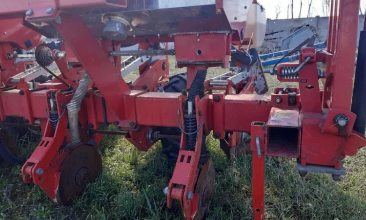 Пропашна сівалка Mascar Maxi - 5 F 8 - фото № 7