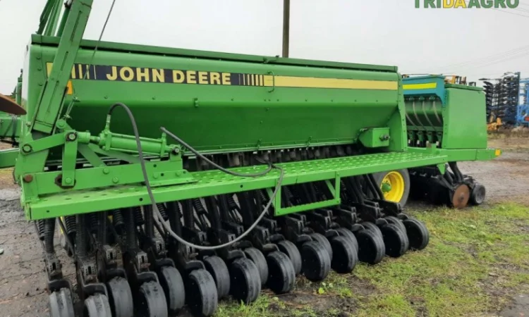 Сеялка john deere 455 (2000) - фото № 2