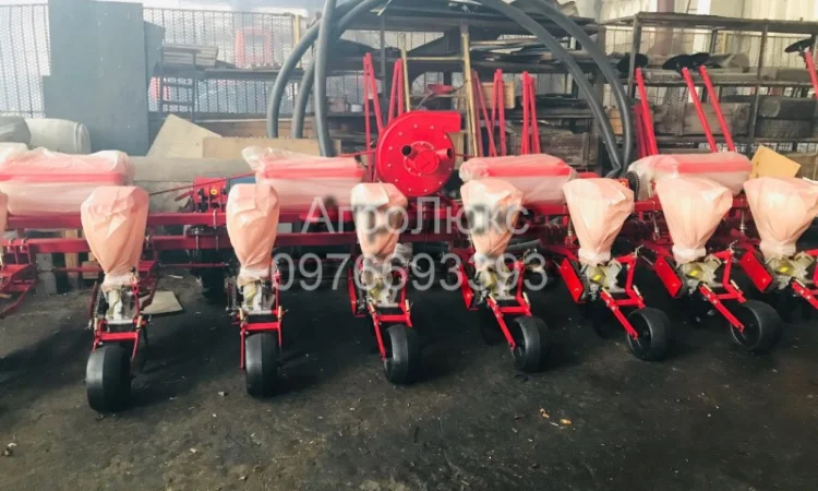 СЕЯЛКА на подсолнух УПС-8, на кукурузу Су-8м(гибрид)точного высева СУПН - фото № 5