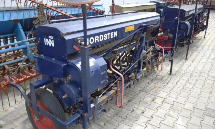 Сеялки сеялки польские разных размеров прицепні сеялки - фото № 6