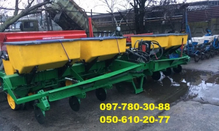 Сеялка пропашная пневматическая JohnDeere 7000 - фото № 4