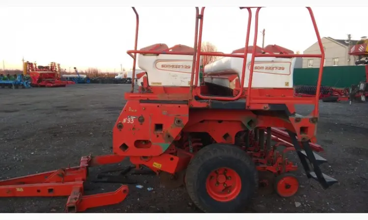 Сівалка зернова механічна Kuhn SDM 2227/29 – 4 - фото № 7