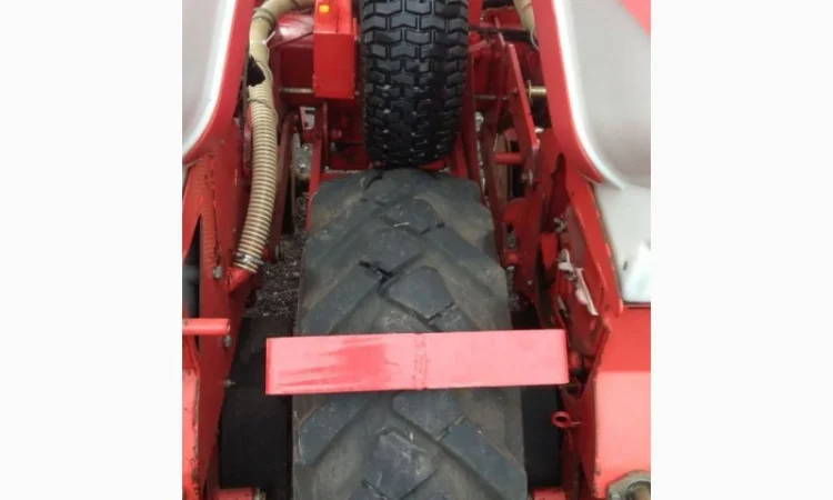 Сівалка просапна Optima Kvernelаnd HD, 8рядків (б/в) - фото № 6