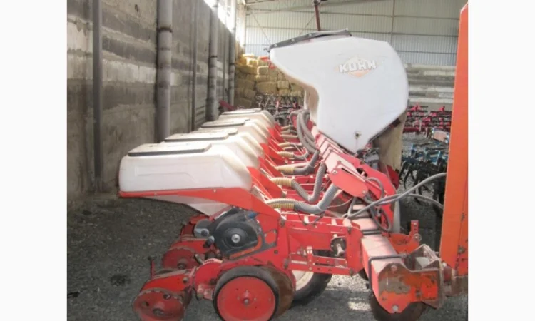 Kuhn сеялка - фото № 1