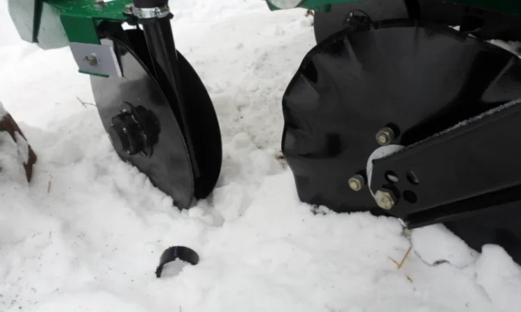 Сеялка точного высева механическая Джон Дир 7000 - фото № 9