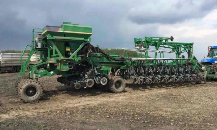 Сеялка Грет Плейнз YP2425F - фото № 3