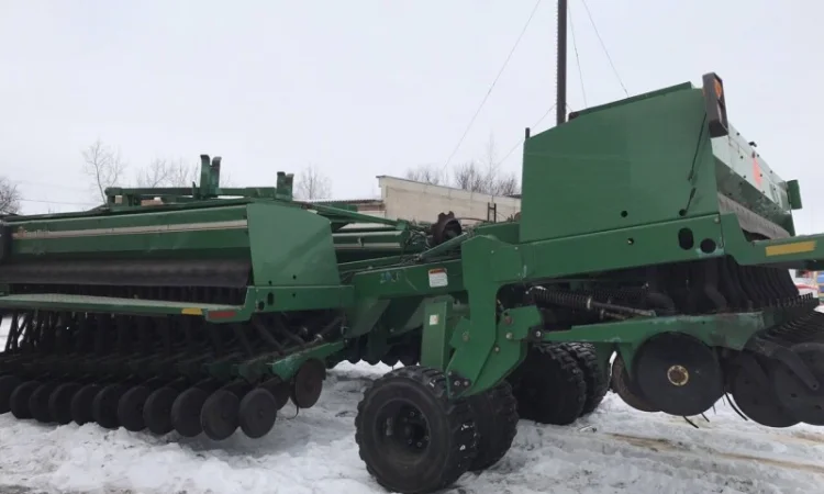 Сеялка механическая Грет Плейнз 3S4000 - фото № 1