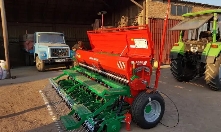 Сівалка зернова 3.5 м. Agro-Masz SR350 (Дводисковий сошник) не Amazone D9 - фото № 1
